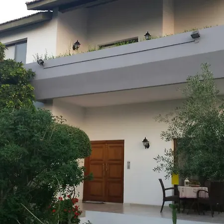 L' Aubrais * Limassol