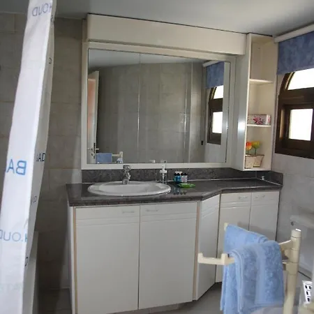 L' Aubrais Villa Limassol