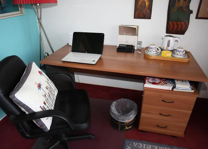 Vila L' Aubrais Lemesos